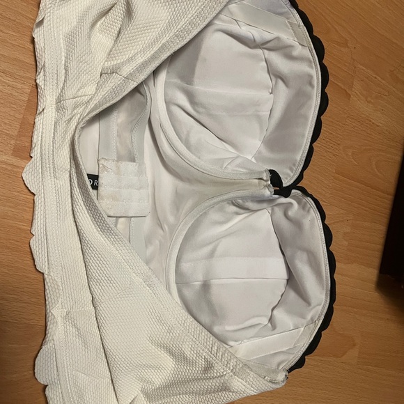 Scalloped bikini top, push up, extra padding (removable), detachable straps - Picture 6 of 6